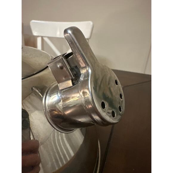 Stainless Steel tea kettle M10B Macys Chantal Like Classic Teakettle 2.5 Quart - Picture 2 of 7